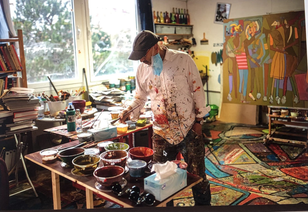 Saïd Weessa dans son atelier